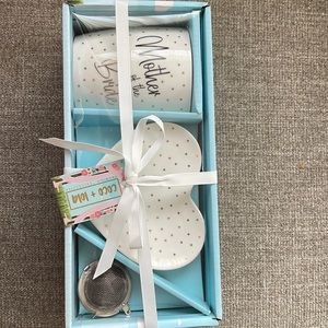 “Mother Of The Bride” Mug Set